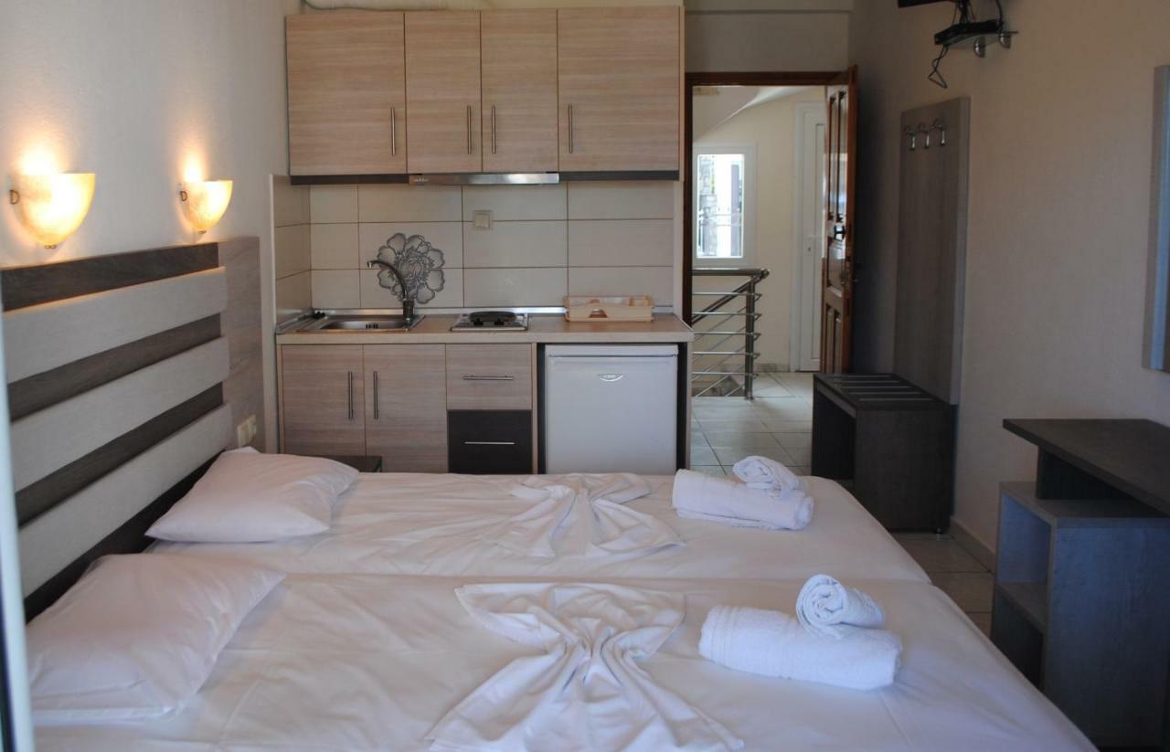 Anna Rooms เนโอสมาร์มาราส ภายนอก รูปภาพ
